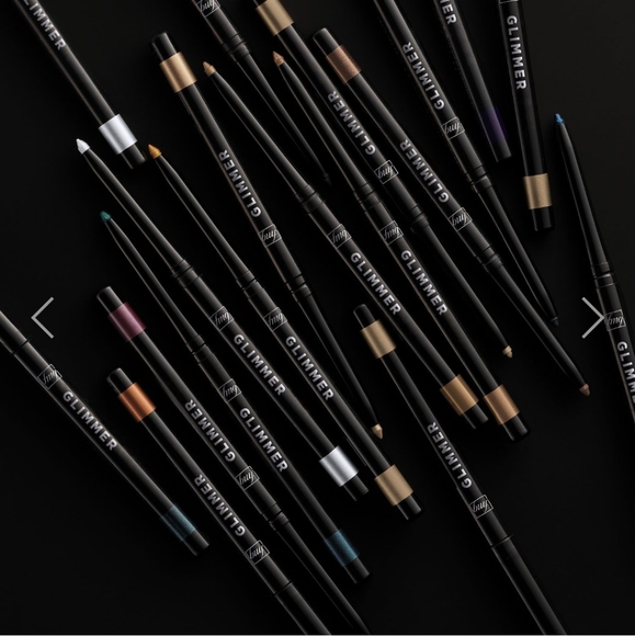 Avon Brow Definer Liner Available in 6 Shades 🆕 - Picture 3 of 3
